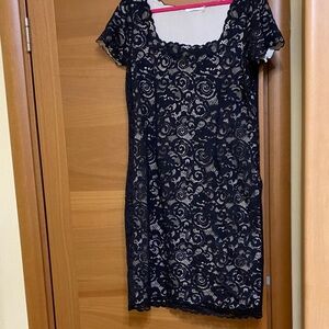 Elegant Black Lace Midi Dress   Ew without tag